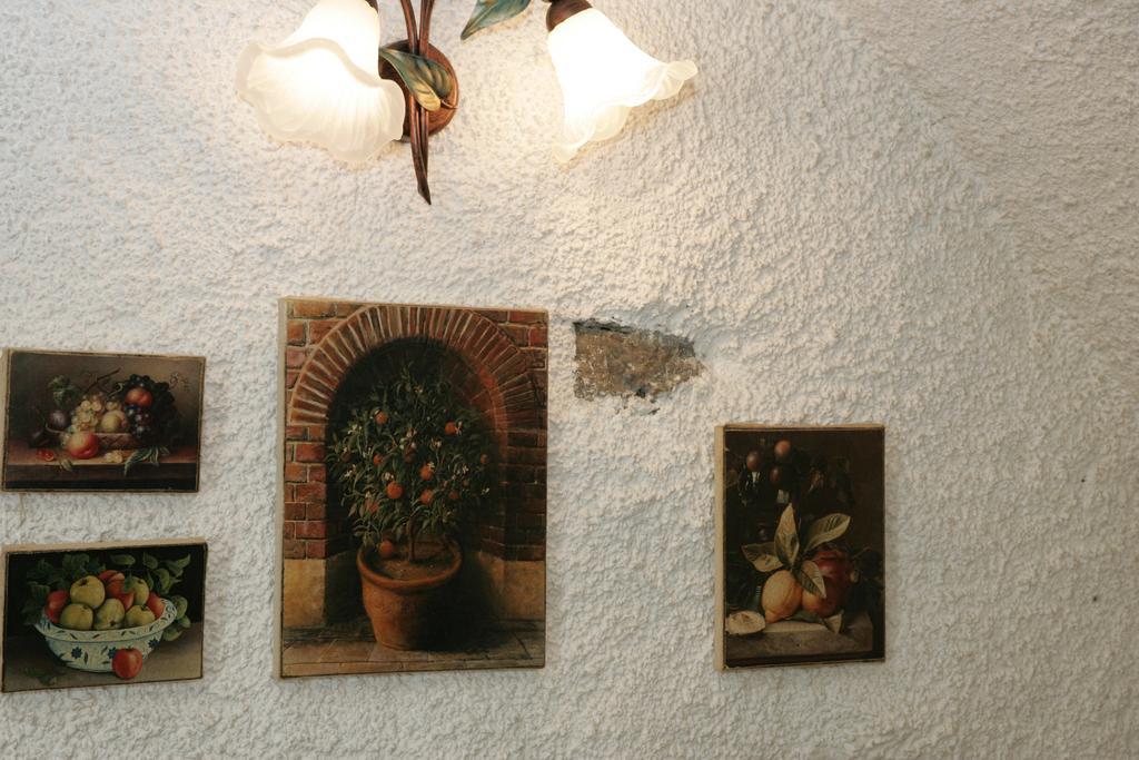 Agriturismo Raethia Isolaccia Kültér fotó